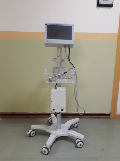صورة دستگاه ویدئولارینگوسکوپ