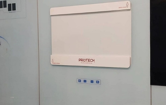 صورة نمایشگر فیلم X-RAY (نگاتسکوپ)